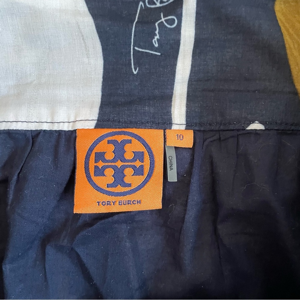 Tory Burch tulip print skirt - Picture 2 of 2